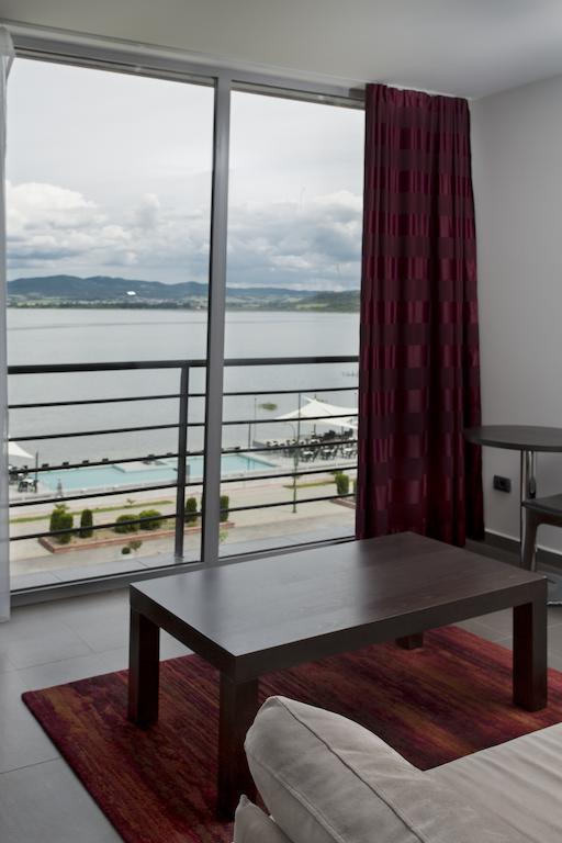 Romantique Dojran Hotel Rum bild