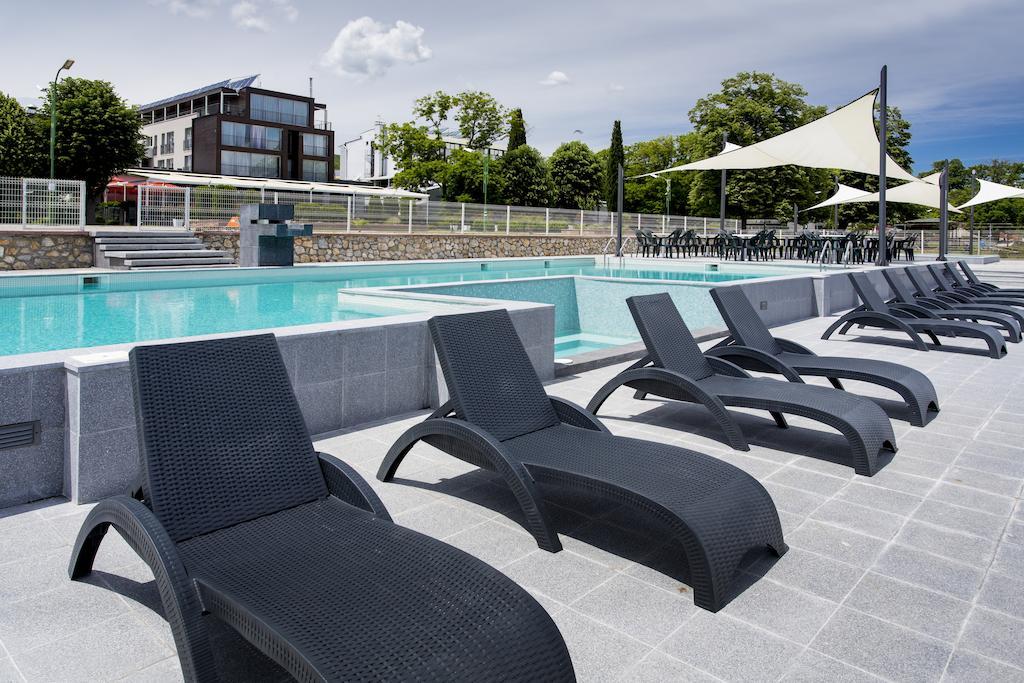 Romantique Dojran Hotel Exteriör bild
